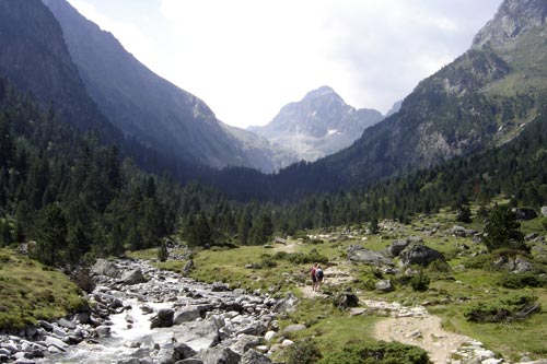 Lac d'Estom : Vallée du Lutour