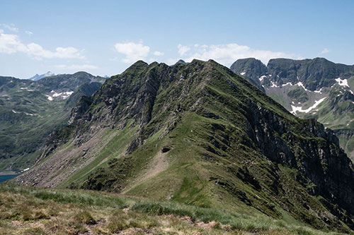 Crête des Aiguillettes - pic de Bizourtère