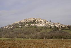 Cordes-sur-Ciel : sentier du Causse